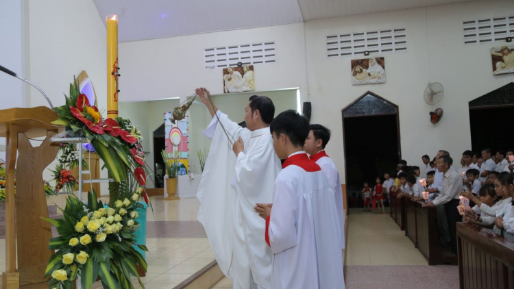 Những hoạt động ý nghĩa trong mùa lễ Phục sinh của người theo đạo Kito giáo (09/4/2021)