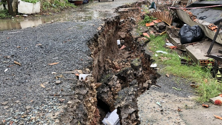 Báo động sụt lún đất ở Đồng bằng Sông Cửu Long ( 03+04/4/2021)