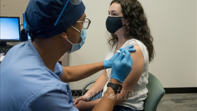 Tuần lễ Tiêm chủng Thế giới 2021: “Vaccine mang chúng ta đến gần nhau hơn” (27/04/2021)