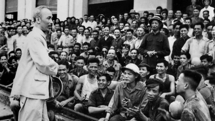 Chủ tịch Hồ Chí Minh - người đặt nền móng xây dựng nhà nước của dân, do dân và vì dân (18/5/2021)