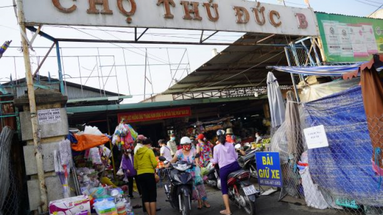 TP.HCM bắt buộc khai báo y tế điện tử trên diện rộng- Nơi biết, nơi không (24/6/2021)