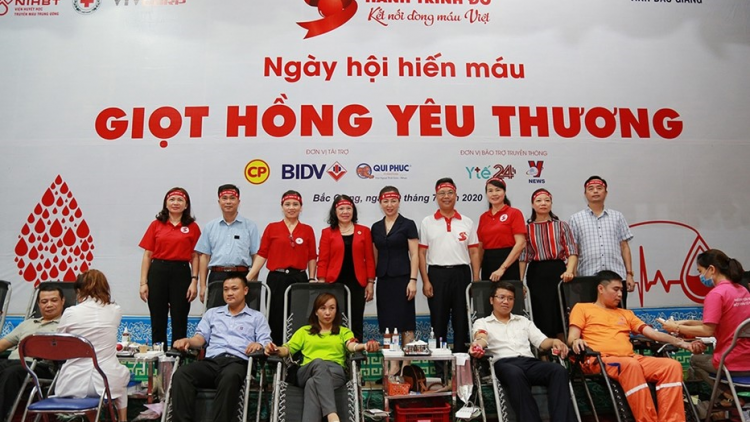Thầm lặng cứu người bằng những giọt máu quý hiếm (13/6/2021)