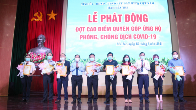 Tiền Giang, Bến Tre:  Vận động hơn 50 tỷ đồng ủng hộ phòng, chống dịch COVID-19 (16/06/2021)