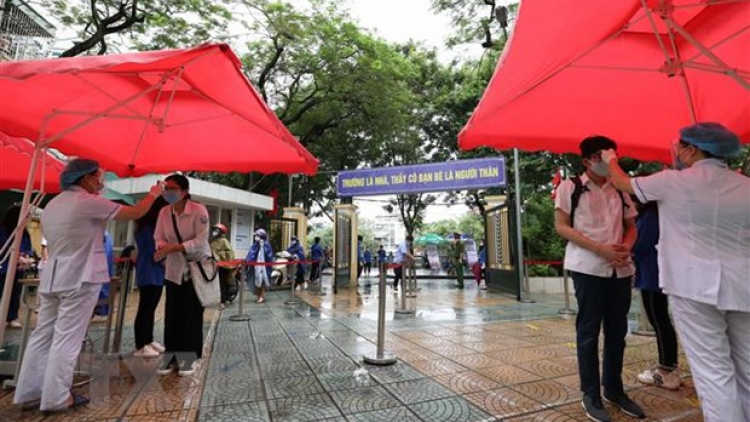 Hà Nội: Kỳ thi tuyển sinh lớp 10 công lập kết thúc an toàn (13/6/2021)