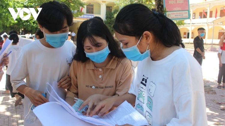 Điểm thi tốt nghiệp THPT 2021: Phản ánh đúng chất lượng dạy và học (26/7/2021)