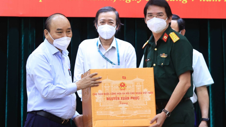 Chủ tịch nước: Muốn giãn cách được thì không được để người dân thiếu đói (30/07/2021)