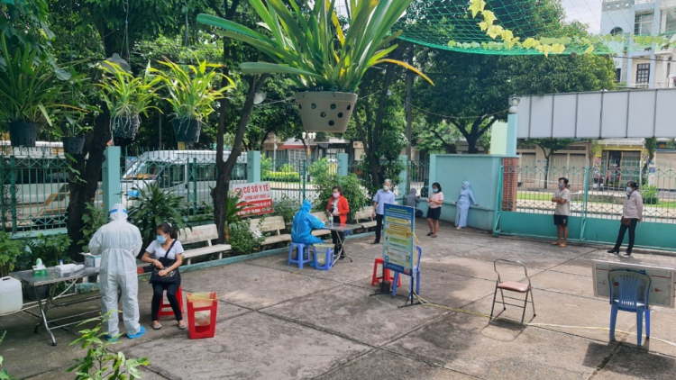 Xét nghiệm Covid-19 ở TP.HCM ngày càng nhanh và hiệu quả hơn (12/7/2021)