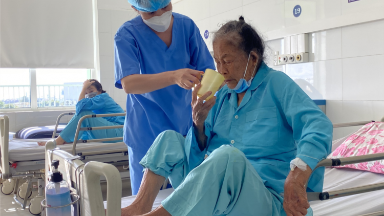 Đà Nẵng: Cơ sở y tế mở rộng hoạt động khám, chữa bệnh, sẵn sàng cho trạng thái bình thường mới (24/9/2021)