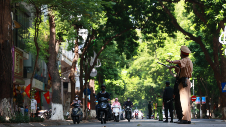 Hà Nội nới lỏng giãn cách xã hội nhưng tuyệt đối không được lơ là, chủ quan (Ngày 19/09/2021)