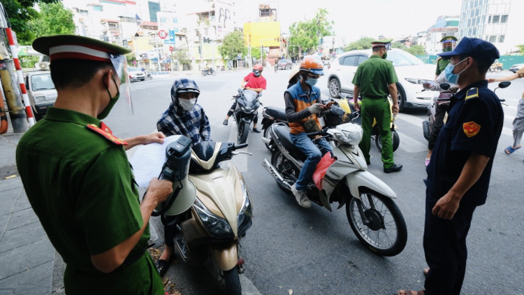 Cần nâng cao ý thức người dân trong giãn cách xã hội (31/08/2021)