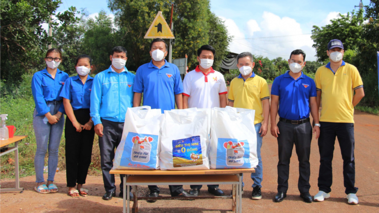 Chương trình “Triệu túi an sinh” hỗ trợ người dân Đắc Lắc có hoàn cảnh khó khăn vì dịch bệnh. (15/09/2021)