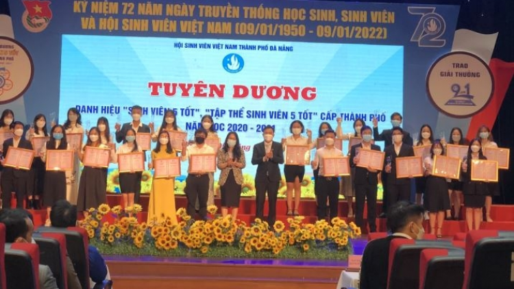 Đà Nẵng: Hơn 150 sinh viên đạt danh hiệu “Sinh viên 5 tốt” cấp thành phố và “Giải thưởng 9/1 (05/01/2022)