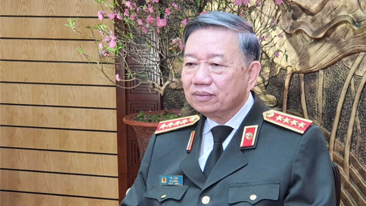 Bộ trưởng Tô Lâm: Chủ động xử lý có hiệu quả các vụ việc phức tạp về an ninh, trật tự ngay từ đầu và tại cơ sở (27/1/2023)