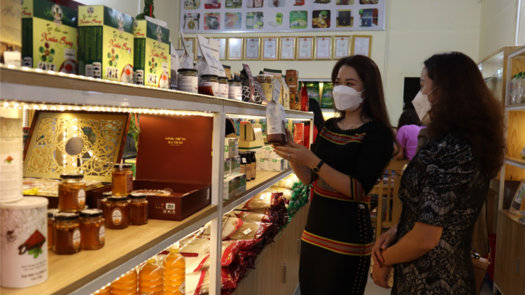 Phát triển sản phẩm OCOP góp phần nâng cao giá trị sản phẩm nông nghiệp (07+08/01/2023)