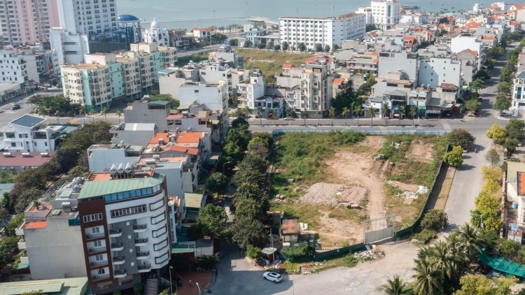 Lấy ý kiến nhân dân vào Dự thảo Luật đất đai (sửa đổi): Việc hệ trọng, cần cẩn trọng (03/1/2023)