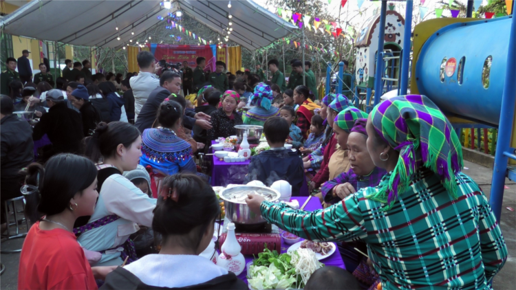 Những người giữ mùa xuân trên biên giới (21/1/2023)
