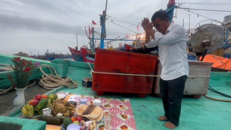 Ngư dân Quảng Ngãi mở biển đầu năm mới (23/1/2023)
