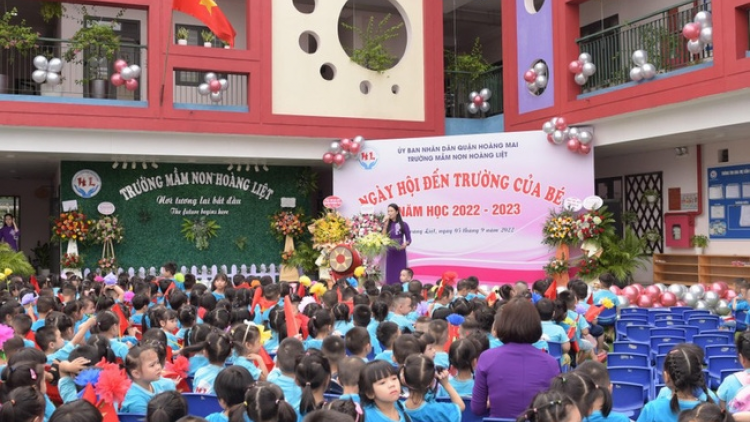 Hà Nội giải trình về việc thiếu trường lớp (17/10/2023)