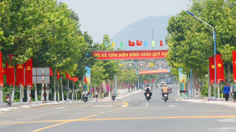 Đô thị trẻ Tịnh Biên: đầu tư hạ tầng kỹ thuật để thúc đẩy phát triển kinh tế- xã hội (19/10/2023)