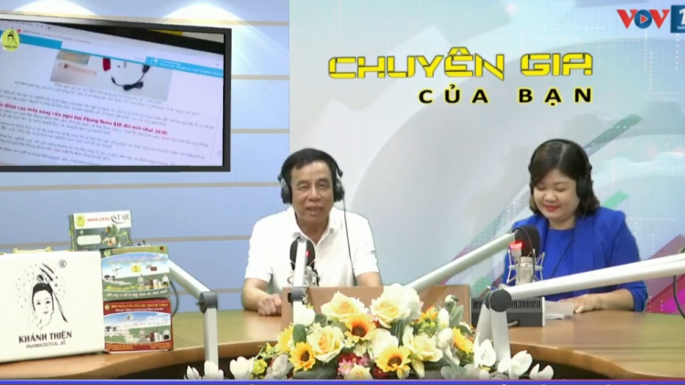 Chữa bệnh đông y bằng máy cứu ngải và thuốc ngải cứu (12/10/2023)