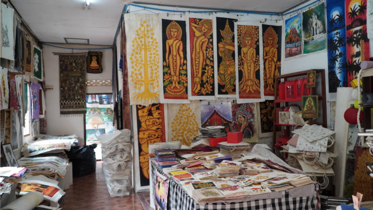 Luangprabang, Lào phát triển làng nghề truyền thống gắn với du lịch (10/11/2023)