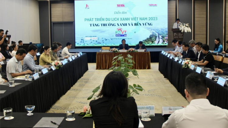 Tìm giải pháp để phát triển du lịch xanh, bền vững  (17/11/2023)