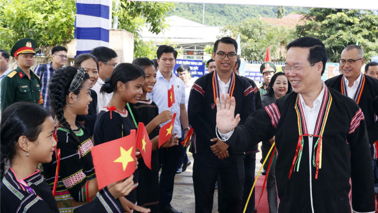 Chủ tịch nước Võ Văn Thưởng dự Ngày hội Đại đoàn kết toàn dân tộc tại Phú Yên (11/11/2023)