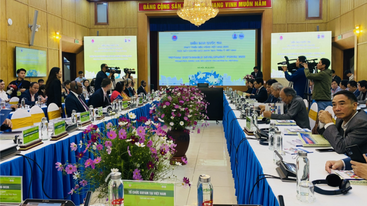 Thúc đẩy chuyển dịch xanh- phát triển bền vững ở Việt Nam (30/11/2023)