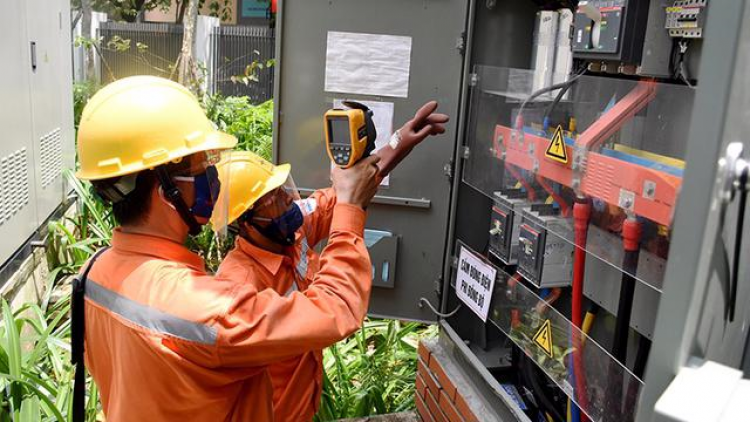 Từ 9/11, mức giá bán lẻ điện bình quân là 2006,79 đồng/kwh (09/11/2023)