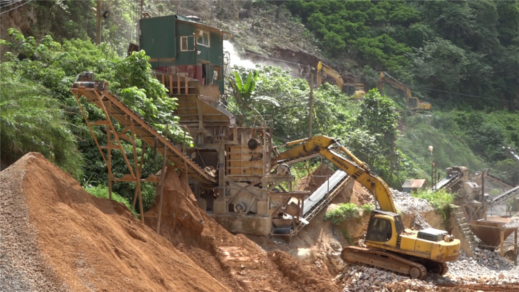 Lạng Sơn: Phát triển công viên địa chất cần gắn với bảo vệ cảnh quan môi trường (05/11/2023)