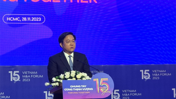 Việt Nam đang khơi thông chính sách để thúc đẩy hoạt động M&A phát triển (28/11/2023)