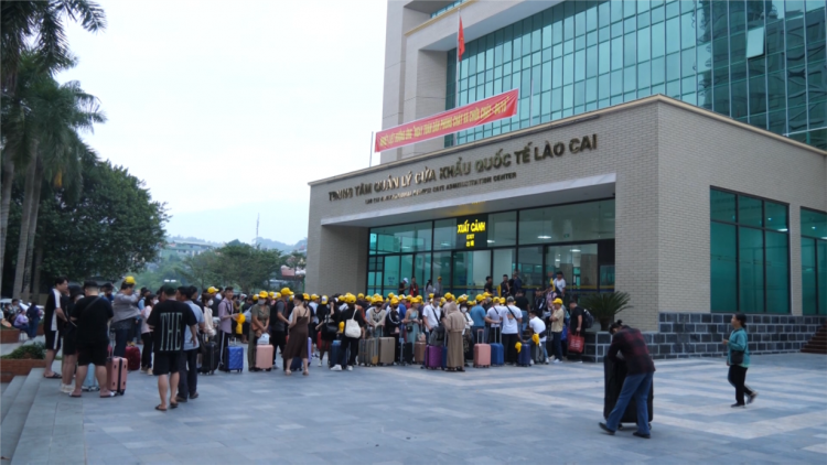 Doanh nghiệp nhỏ ở Lào Cai kết nối vượt khó (16/12/2023)