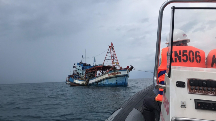 Lực lượng Kiểm ngư kiểm soát chặt chẽ khai thác ở vùng biển giáp ranh (09/12/2023)