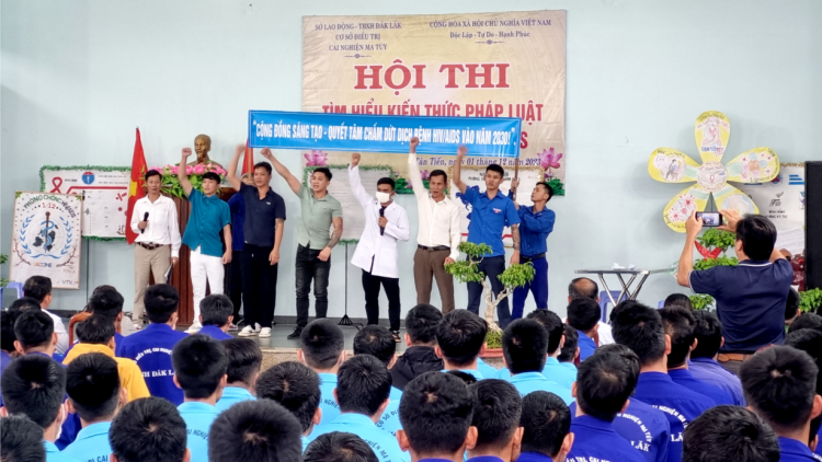 Đắk Lắk: Nâng cao hiểu biết pháp luật về phòng chống HIV/AIDS (01/12/2023)