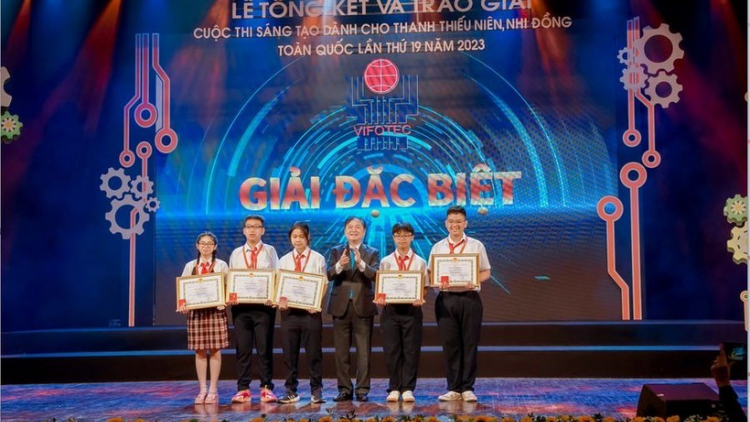 Khơi dậy sức sáng tạo của thanh thiếu niên nhi đồng toàn quốc, nhìn từ Cuộc thi Sáng tạo của thanh thiếu niên nhi đồng toàn quốc (20/12/2023)