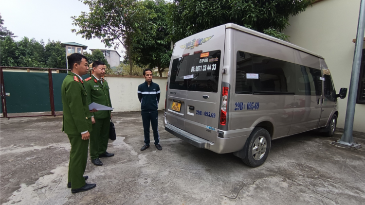 Tăng cường xử lý dịch vụ “xe ghép” dịp cuối năm (08/12/2023)