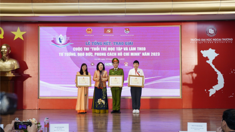 Tổng kết và trao giải cuộc thi học tập, làm theo tư tưởng, đạo đức Hồ Chí Minh
