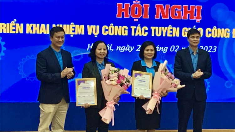 Trao giải Cuộc thi video clip Tết sum vầy – Xuân gắn kết (23/2/2023)