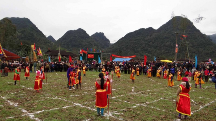 Ngày Xuân chơi hội Lồng Tồng (1/2/2023)