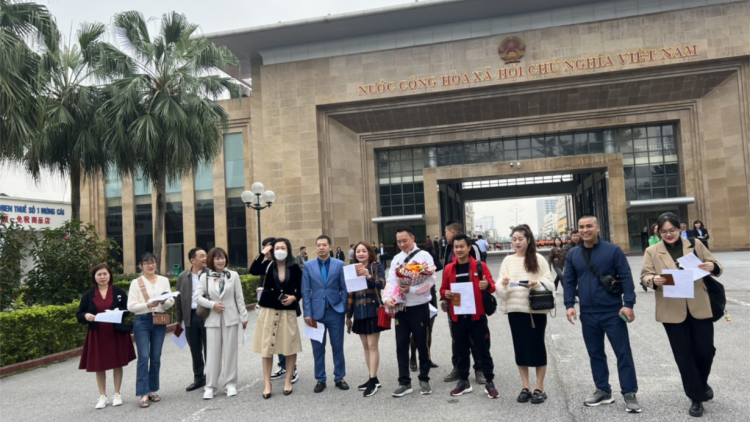 Móng Cái Quảng Ninh: Bước đầu nối lại hoạt động xuất nhập cảnh qua cửa khẩu Bắc Luân I sau thời gian gián đoạn vì Covid-19 (21/2/2023)