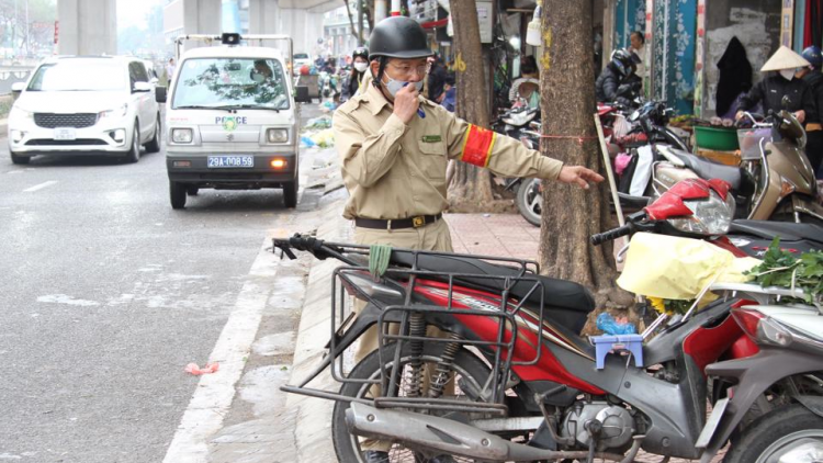 “Cho thuê vỉa hè, lòng đường - làm sao để hài hòa lợi ích và cảnh quan đô thị?” (20/02/2023)
