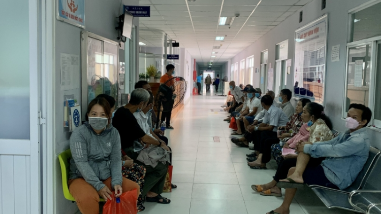 “Luật hóa” để ràng buộc bác sĩ thực hành tại y tế cơ sở như “nghĩa vụ quân sự” (29/3/2023)