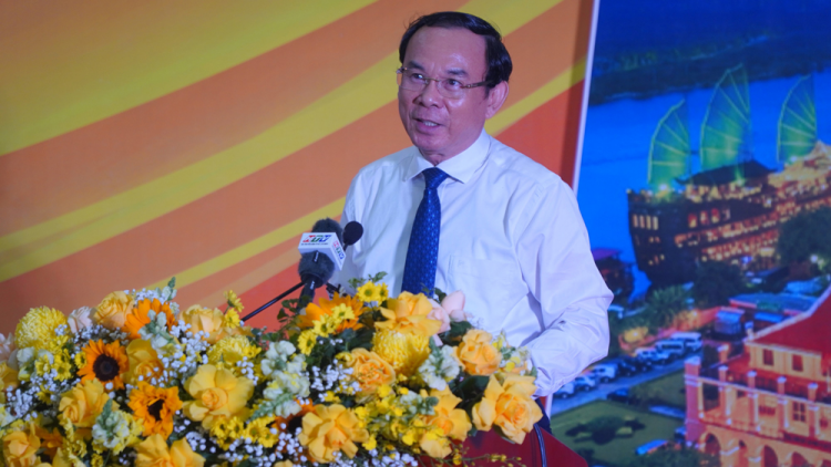 Bí thư Thành ủy Tp Hồ Chí Minh Nguyễn Văn Nên: Đừng hội họp nhiều, tăng cường kết nối số để giải quyết khó khăn (18/3/2023)