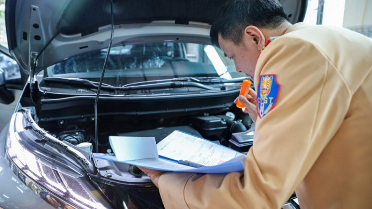 THỜI SỰ 18H CHIỀU 12/3/2023: Cục CSGT khẳng định, không làm thay nhiệm vụ đăng kiểm của Bộ GTVT