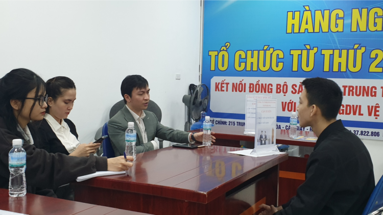 Gần 11.000 chỉ tiêu việc làm trong Phiên giao dịch việc làm kết nối 6 tỉnh, thành phố (9/3/2023)