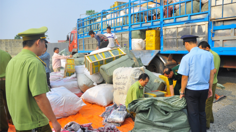 Văn phòng thường trực 389 Quốc gia vừa đưa ra cảnh báo về thủ đoạn vận chuyển hàng lậu từ nội địa lên vùng biên giới tiêu thụ (10/3/2023)