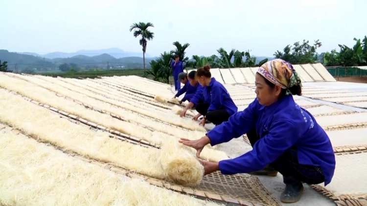 Phụ nữ miền núi Yên Bái nỗ lực khởi nghiệp (28/3/2023)