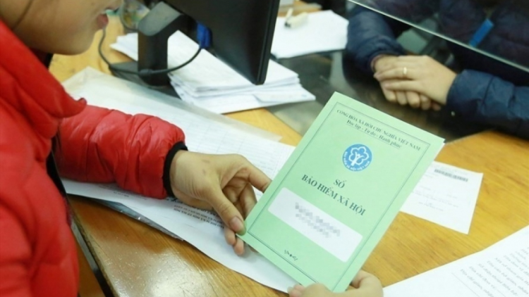Khó khăn việc làm, nhiều lao động khu vực phía Nam trông chờ rút BHXH một lần (26/3/2023)