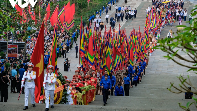THỜI SỰ 6H SÁNG 29/4/2023: Sáng nay, tỉnh Phú Thọ tổ chức trọng thể Lễ dâng hương tưởng niệm các Vua Hùng, tri ân công đức Tổ tiên đã có công dựng nước.
