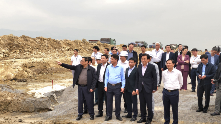 THỜI SỰ 18H CHIỀU 08/4/2023: Thủ tướng Phạm Minh Chính yêu cầu đến 19/11 năm nay phải hoàn thành Dự án đầu tư xây dựng Cảng HK Điện Biên